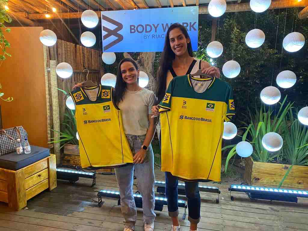 Uniforme seleção brasileira de vôlei: Onde comprar e modelos!