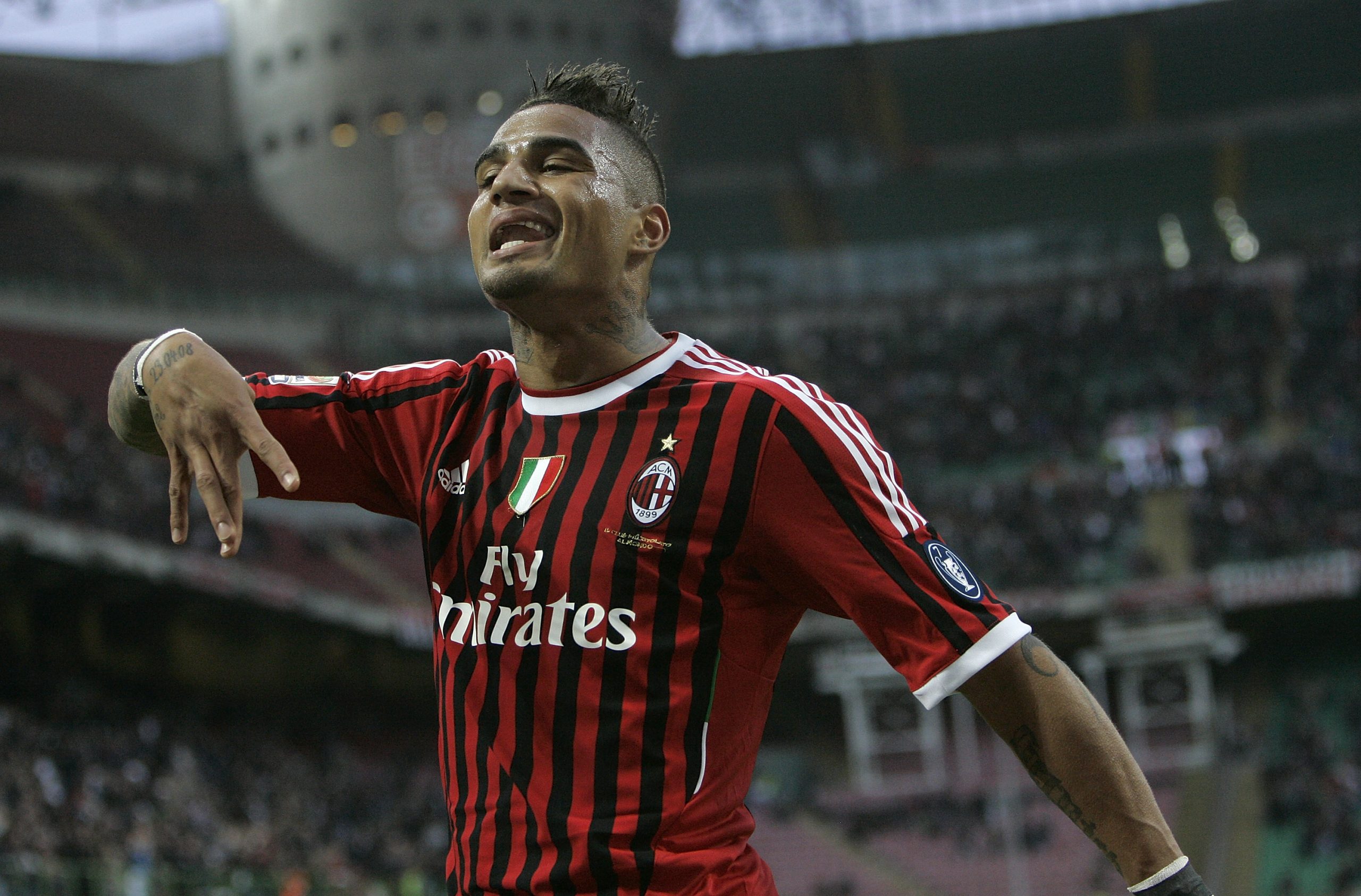 Prince Boateng Milan: A trajetória do jogador no clube.