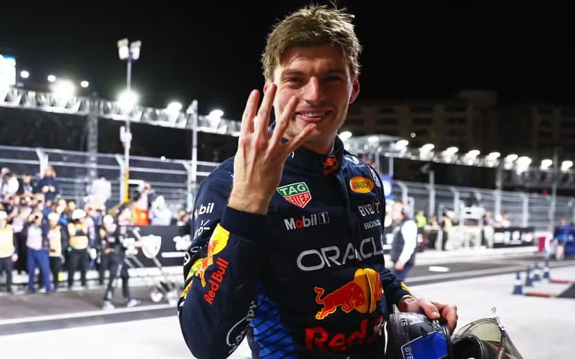 De Quanto é a Altura de Verstappen? Veja os Detalhes e Fatos Surpreendentes!