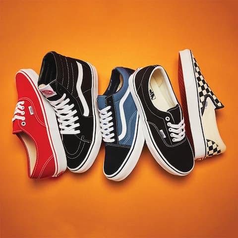 Procurando os últimos lançamentos de wave vans? Descubra as novidades e cores que acabaram de chegar agora.