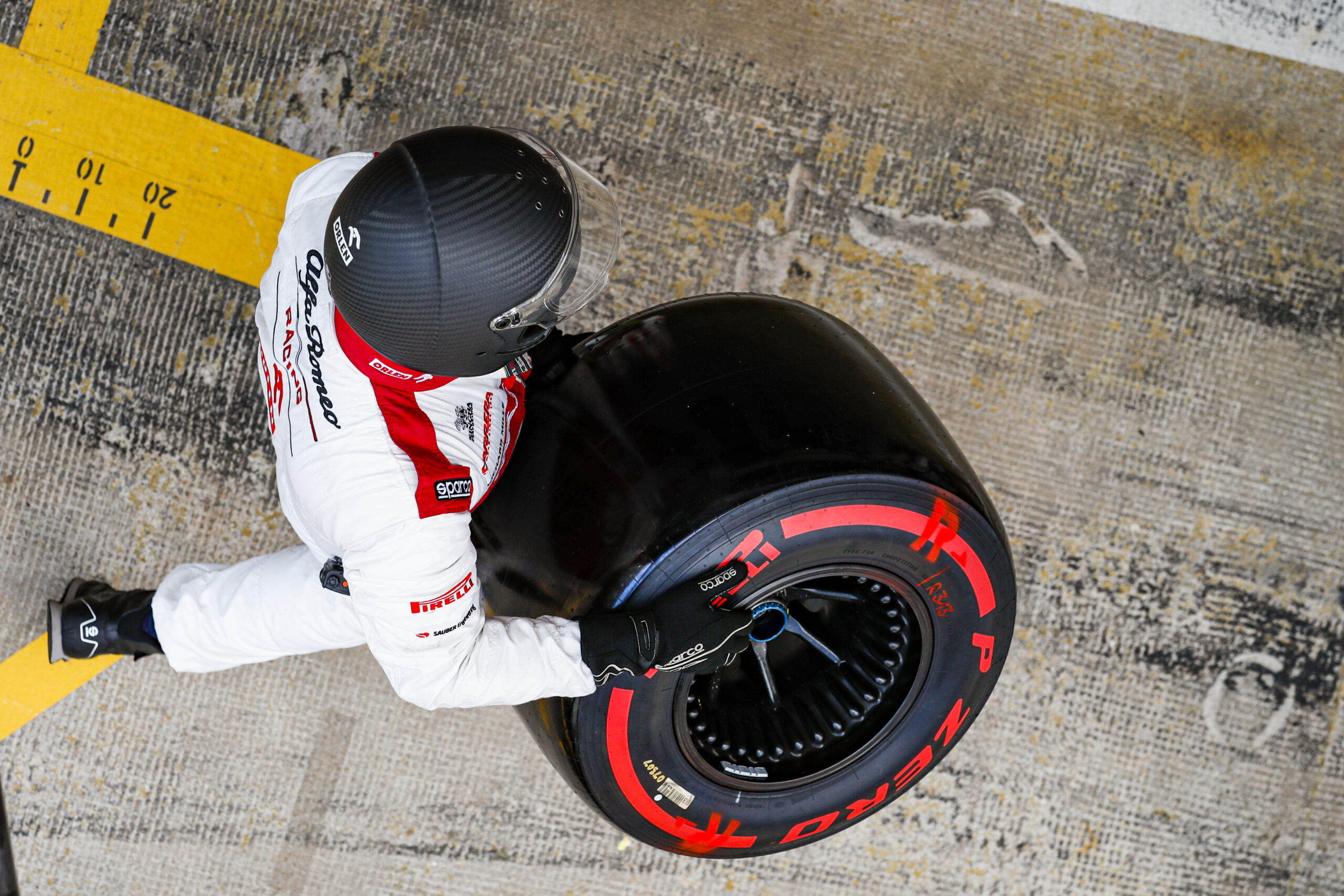 Pneu de Formula 1 quanto custa para as equipes? Saiba mais sobre esse investimento alto.