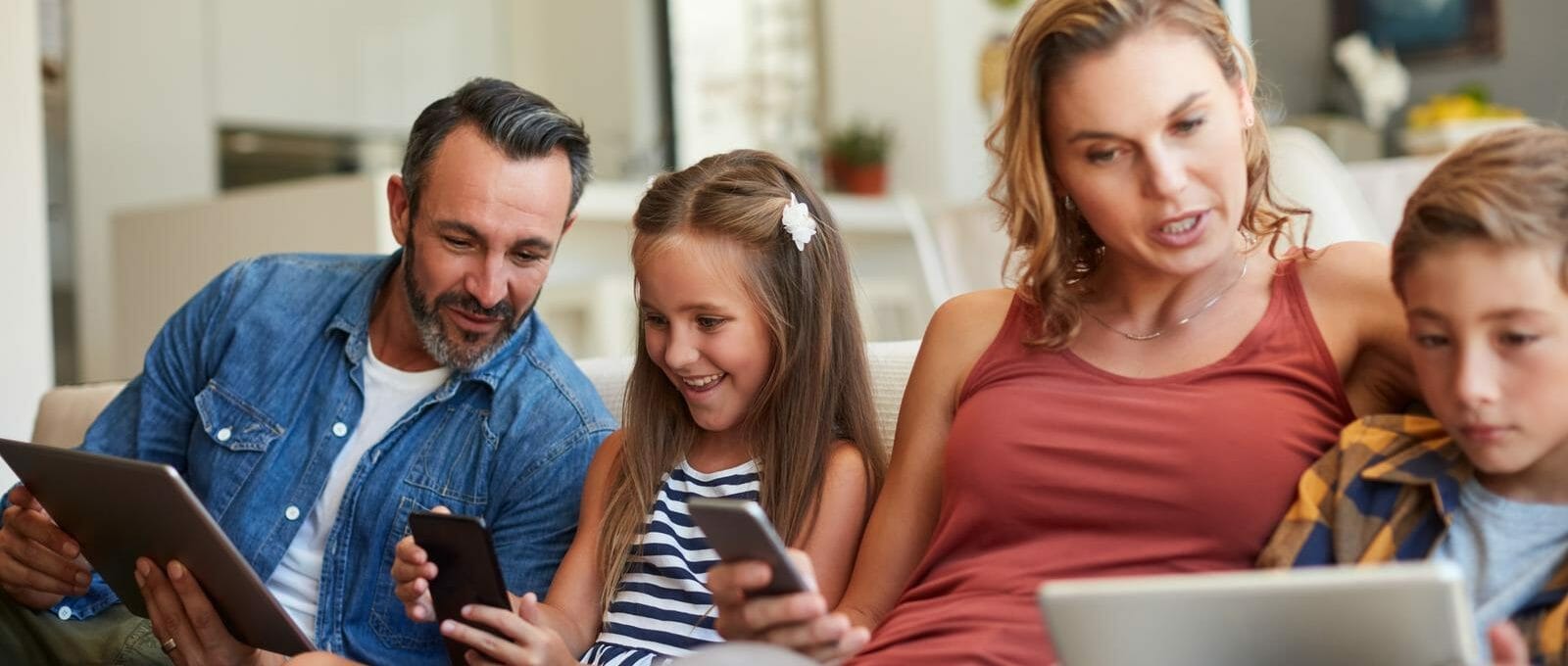 Jogo de filha e mãe no celular: Baixe agora os melhores para se divertir.