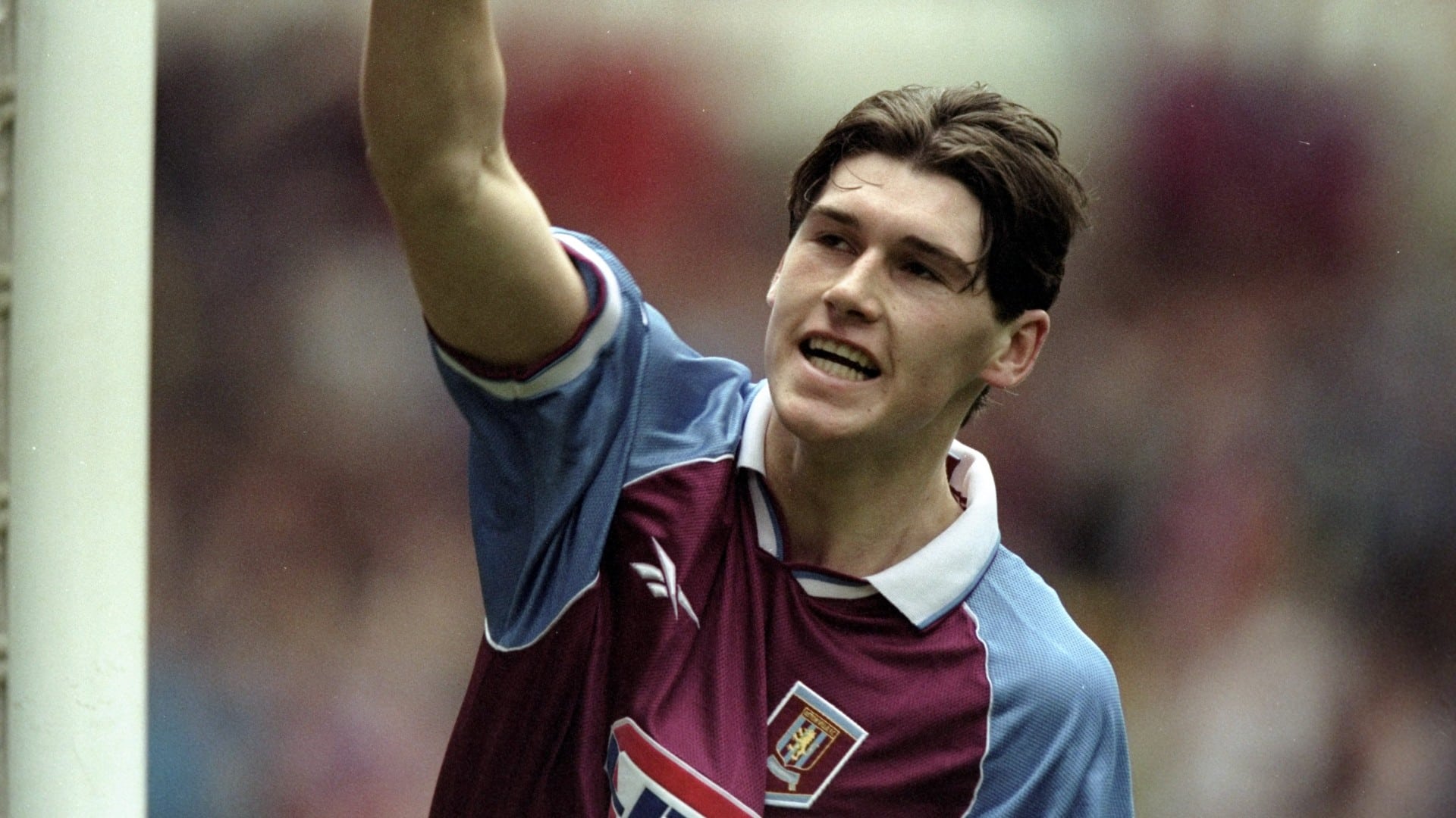 Gareth Barry Aston Villa: Por que ele foi tão importante? Entenda o legado no time.