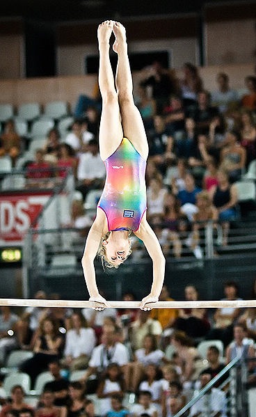 Ginastica artistica: Aprenda tudo sobre barra paralelas e seus benefícios