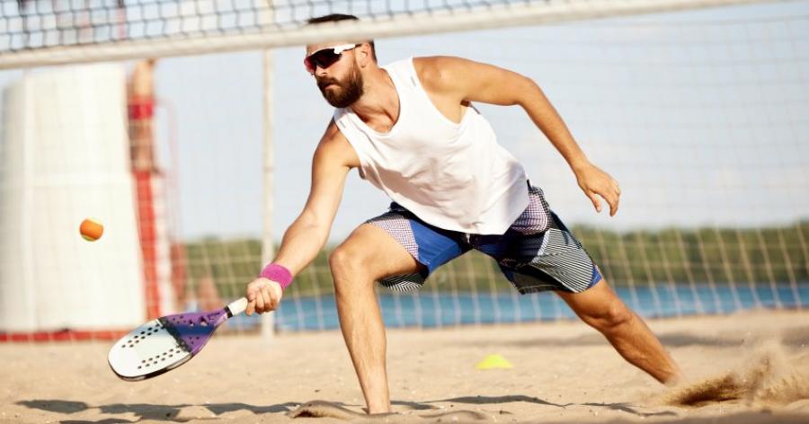 Entenda as regras do beach tennis pontos: guia simples para iniciantes começarem bem.