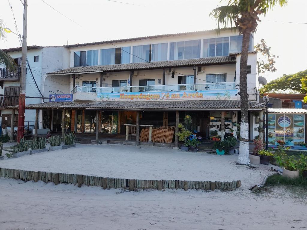 Hotéis Arraial do Cabo pé na areia: Quais os melhores? Reserve já o seu!
