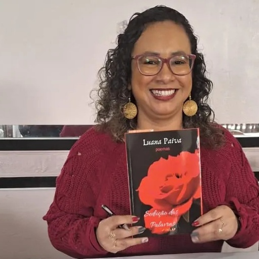 Quem é Luana Paiva? (Conheça sua história de vida)