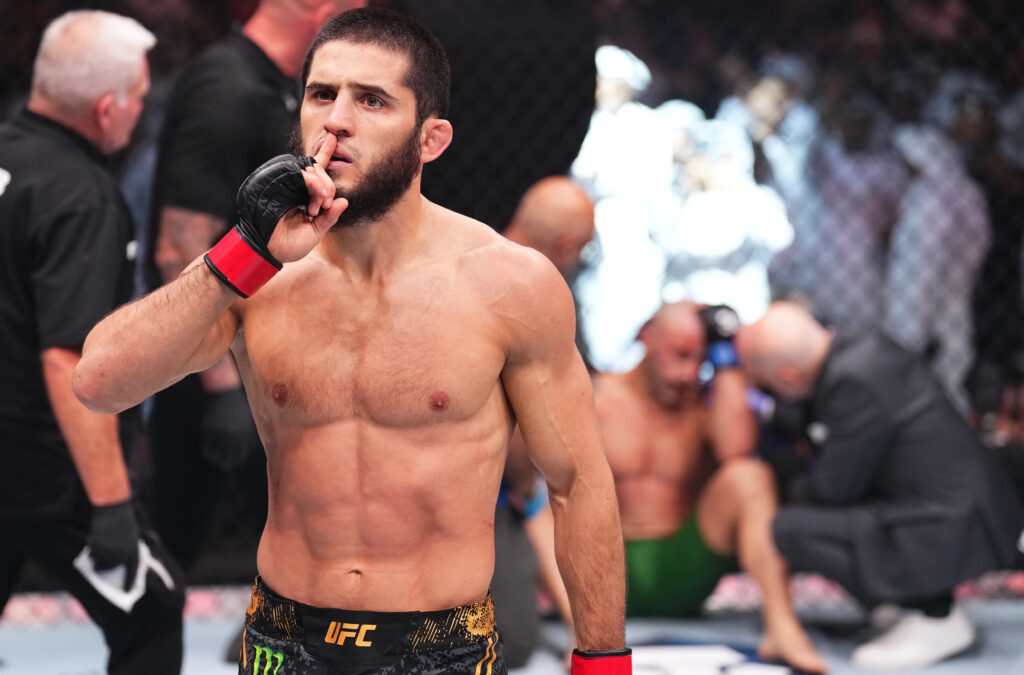 Previsão de cinturões no peso médio do UFC: veja como funciona e quem pode ganhar