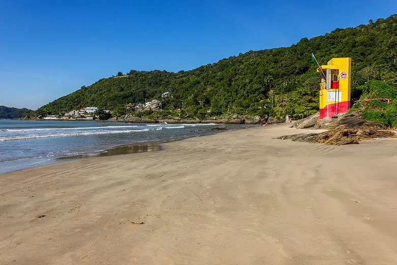 Como chegar em Itajaí saindo de Curitiba? (Planeje sua viagem com dicas práticas e baratas!)
