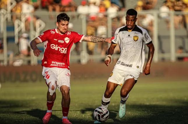 Escalações de Amazonas FC x Vila Nova Futebol Clube: mudanças? (o que esperar desta partida)